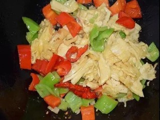 香辣腐竹怎么做？