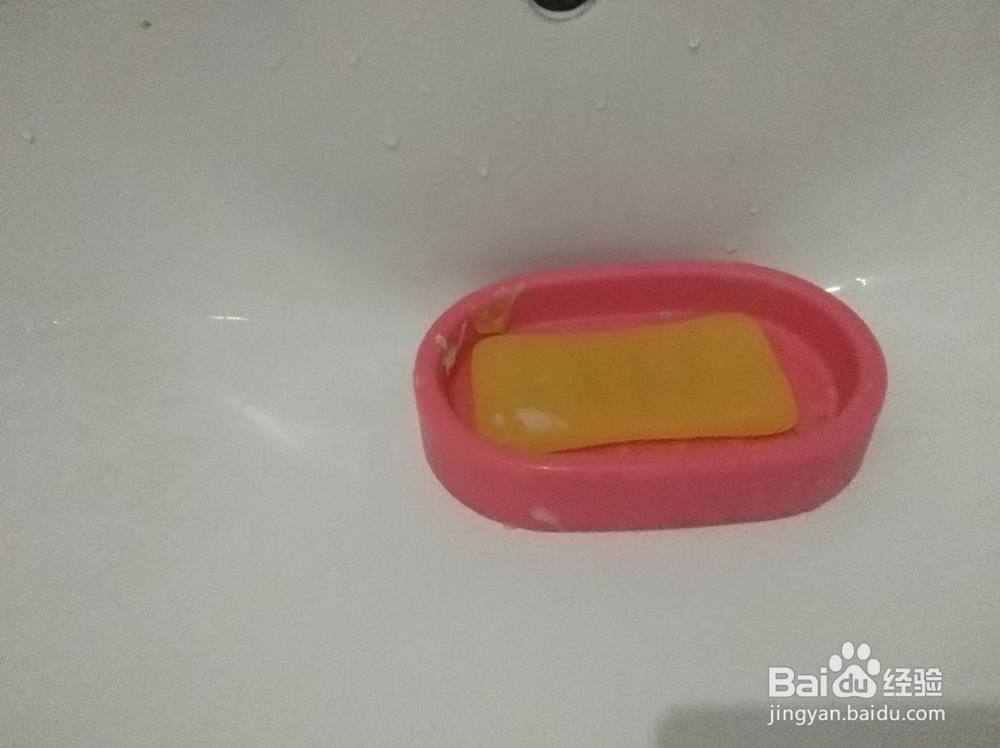 怎么去除衣物上威露士消毒液的味道