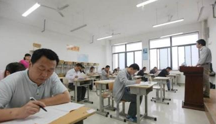 建造师考试时该如何答题?