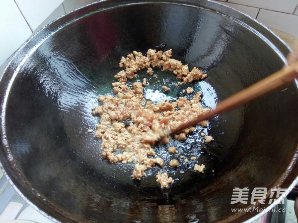 肉沫炒豆干的做法