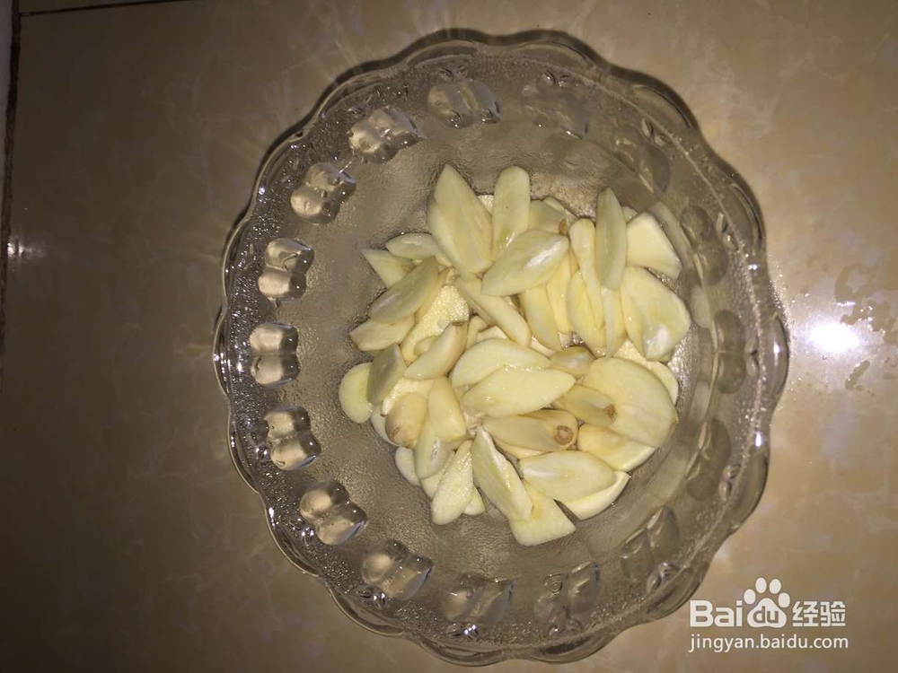 花菜炒肉这道菜怎么做
