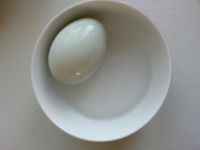 自腌制咸鸭蛋的做法