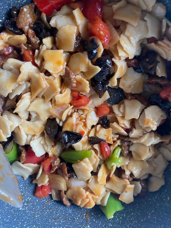 孜然羊肉炒面片