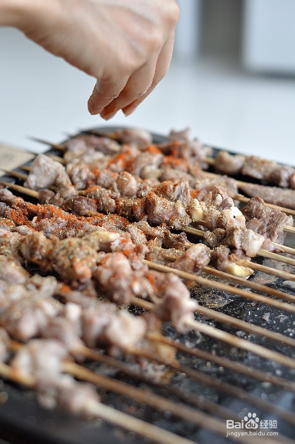 烤羊肉串的做法