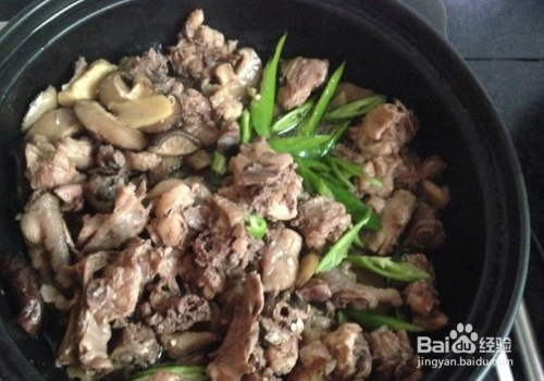 黄焖鸡米饭家常做法