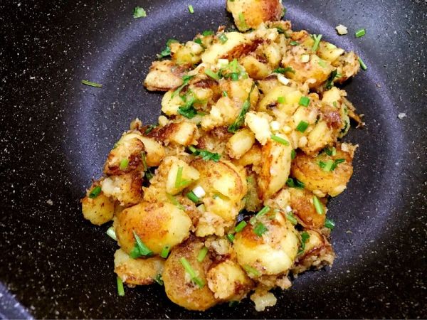 孜然锅巴小土豆