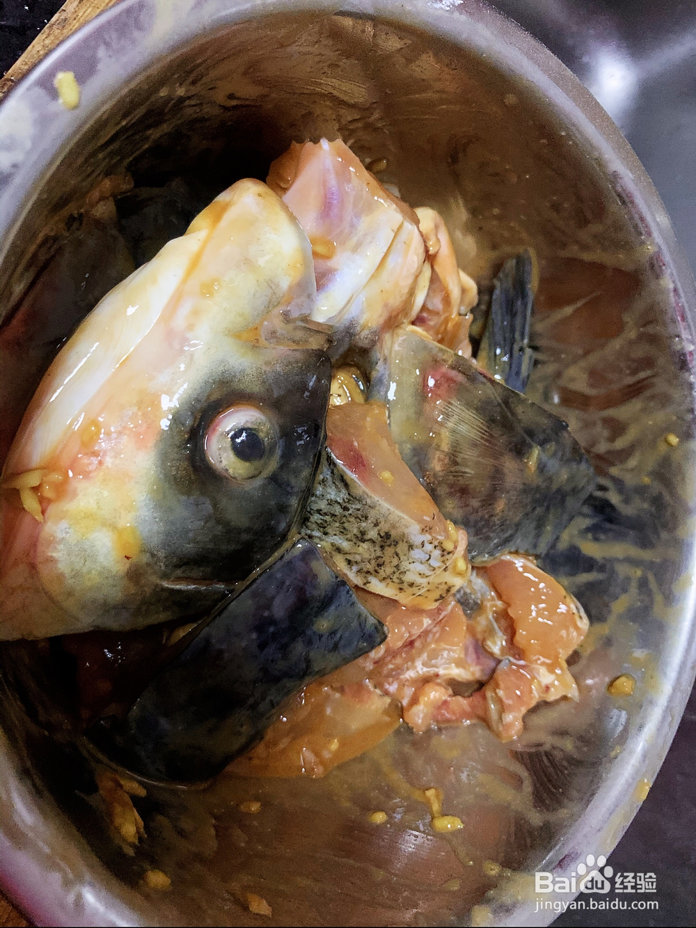 百吃不厌的啫啫鱼头煲