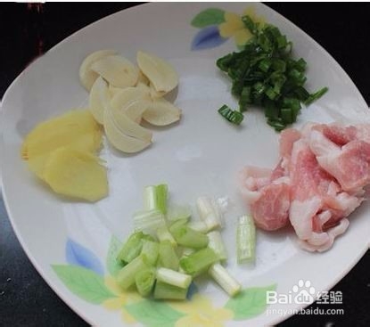 自制家庭美味菜肴：如何做酱汁脆香豆腐