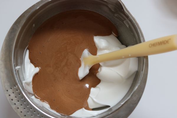 摩卡咸奶油蛋糕卷