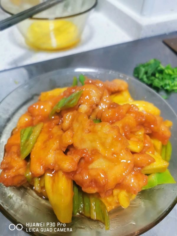 学校食堂经典菜～菠萝鸡片