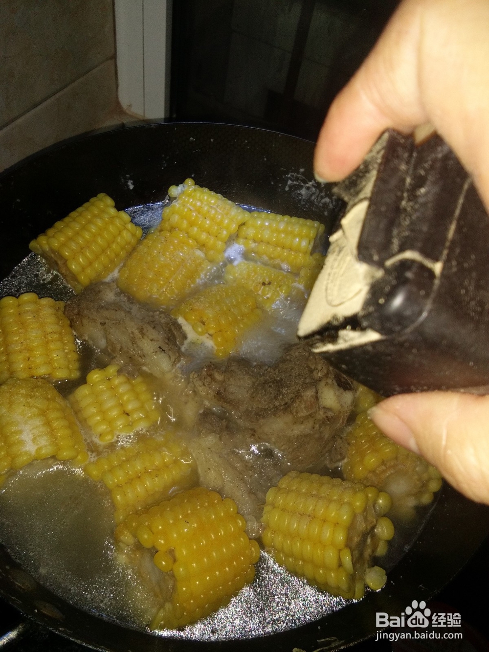 棒骨胡椒玉米汤