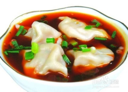 如何制作皮薄馅嫩的钟水饺