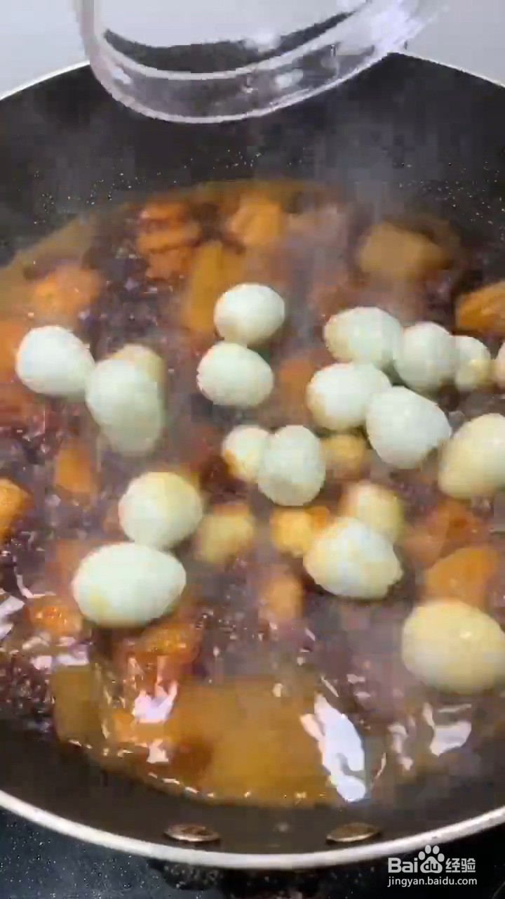 如何在家弄美味好吃的红烧五花肉鹌鹑蛋
