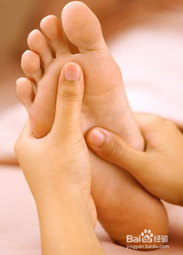 睡前5个小动作，帮助身体更健康~