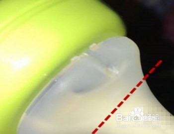 奶瓶排气孔使用方法?