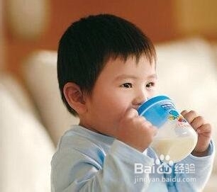 冬季如何给宝宝皮肤防过敏？