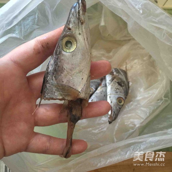 黑椒烤带鱼的做法