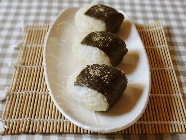 黄金胚芽蟹味饭团