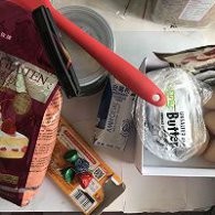 不点外卖95--奶香坚果蛋糕