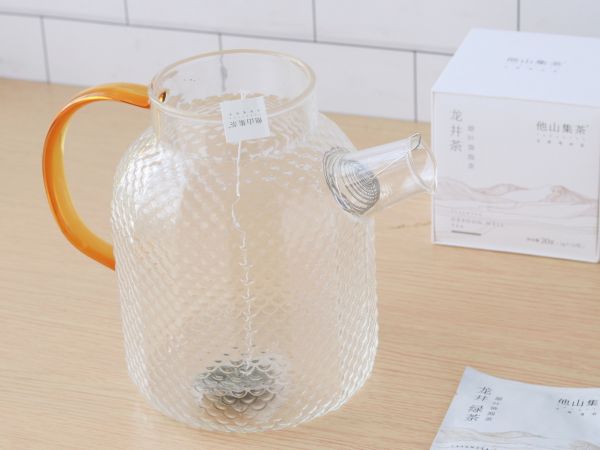 柠檬蜂蜜龙井茶