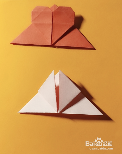 爱心书签折纸方法(一)