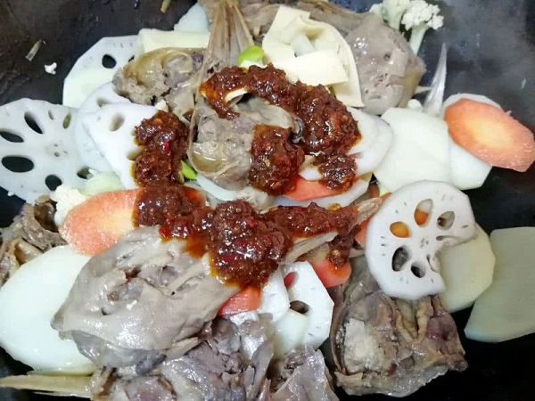 干锅鸭头#食光社干锅鸭#