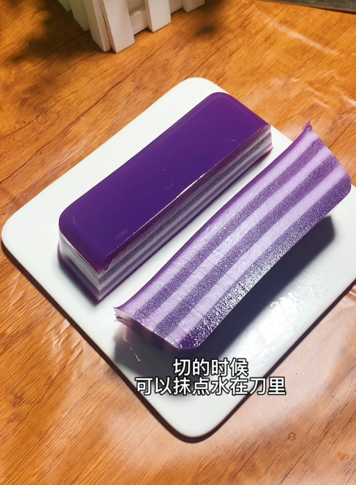 紫薯椰汁马蹄糕