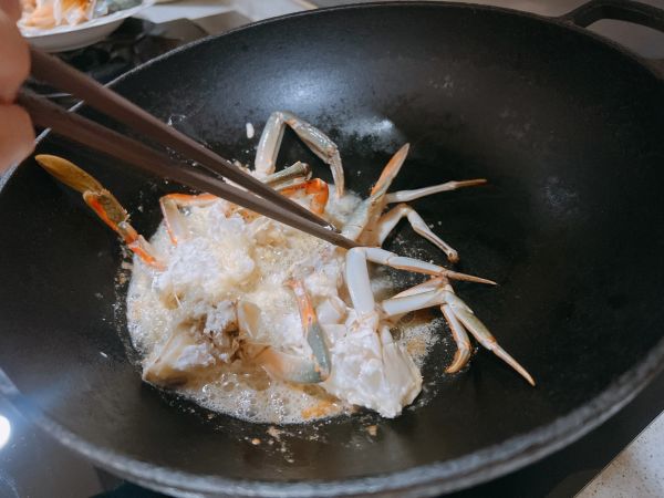 鲜香美味青蟹炒年糕