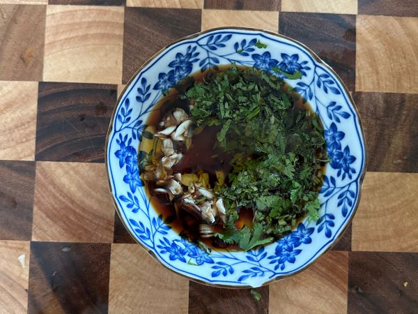 开心果拌绿豆凉粉