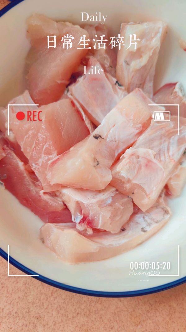 河虾籽豉汁剁椒蒸鱼腩