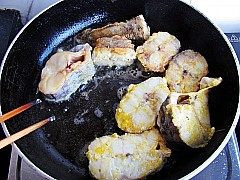 鳕鱼炖豆腐的做法