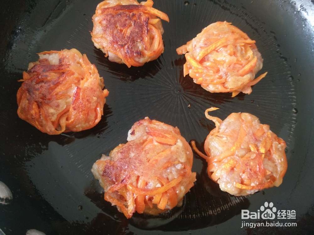 红萝卜肉末饼的做法