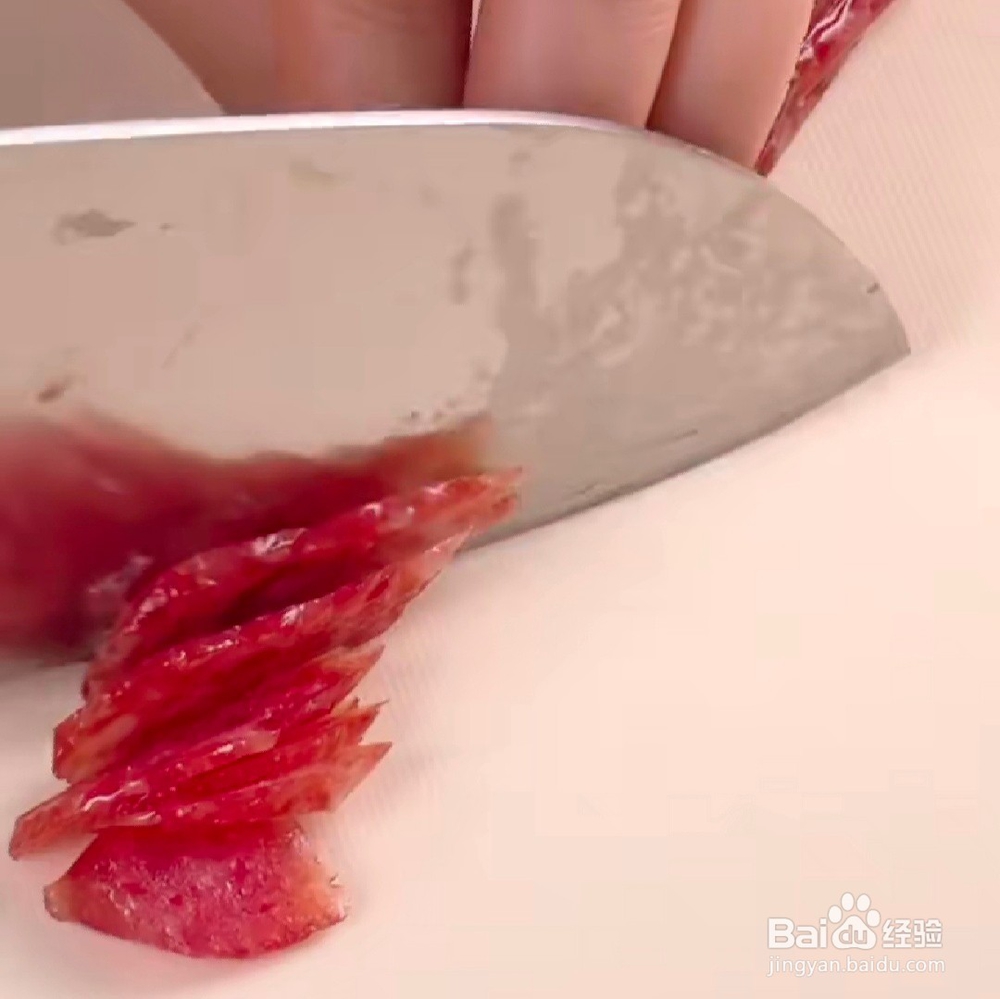 在家做腊肠板栗子的做法