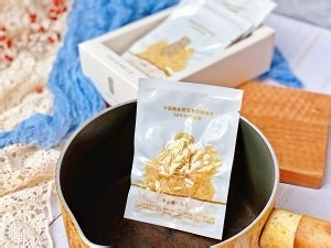 怎么做洛神花无花果金燕耳银耳汤