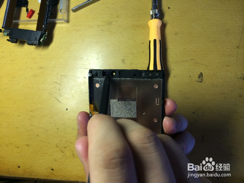 诺基亚Lumia920更换外屏玻璃
