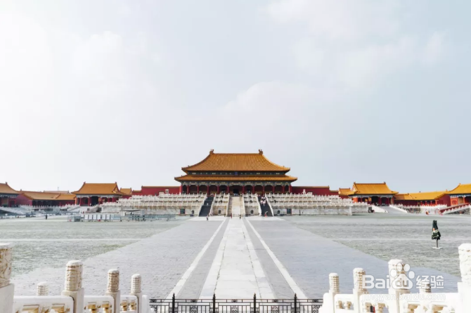 人山人海怎么拍出好看的旅行照