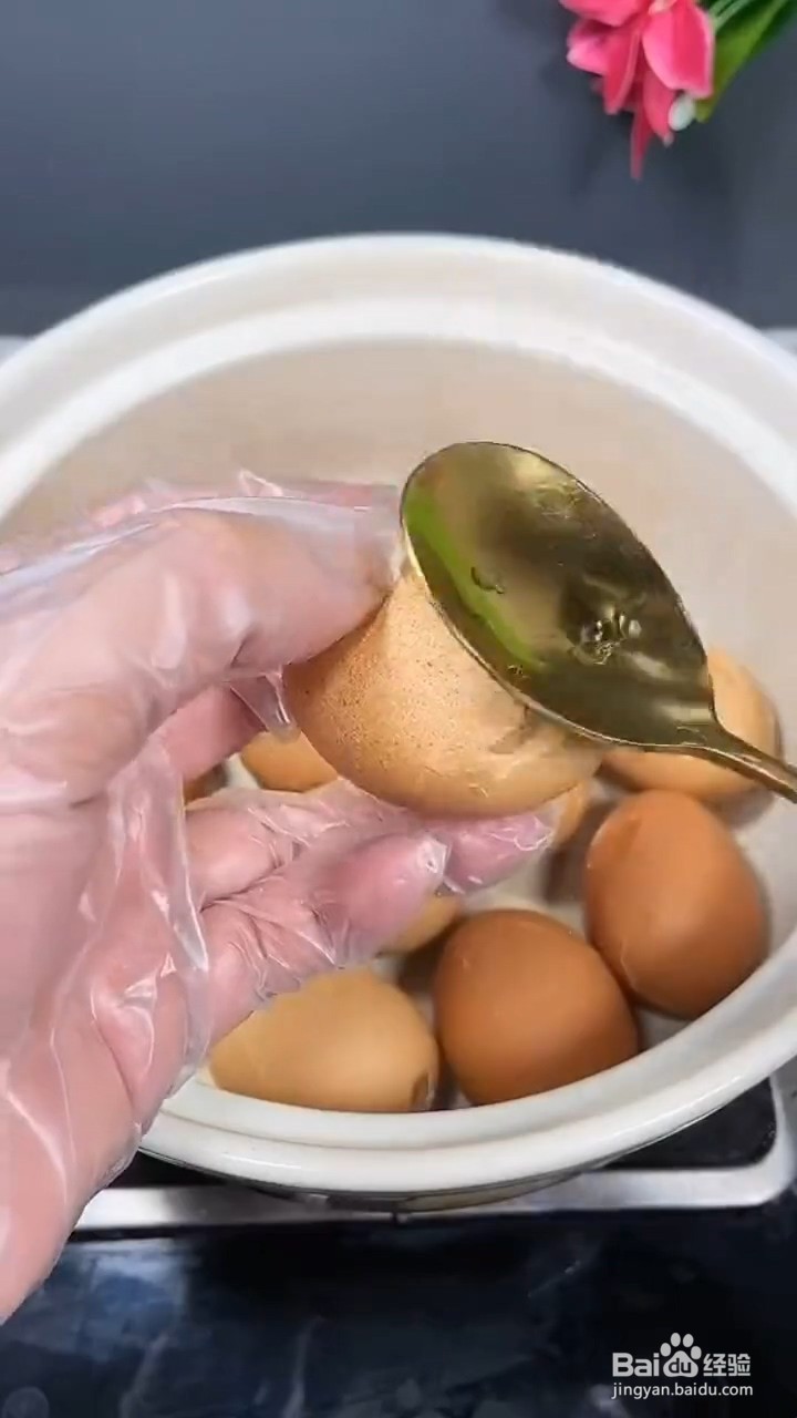 如何制作街边小吃好吃的卤鸡蛋