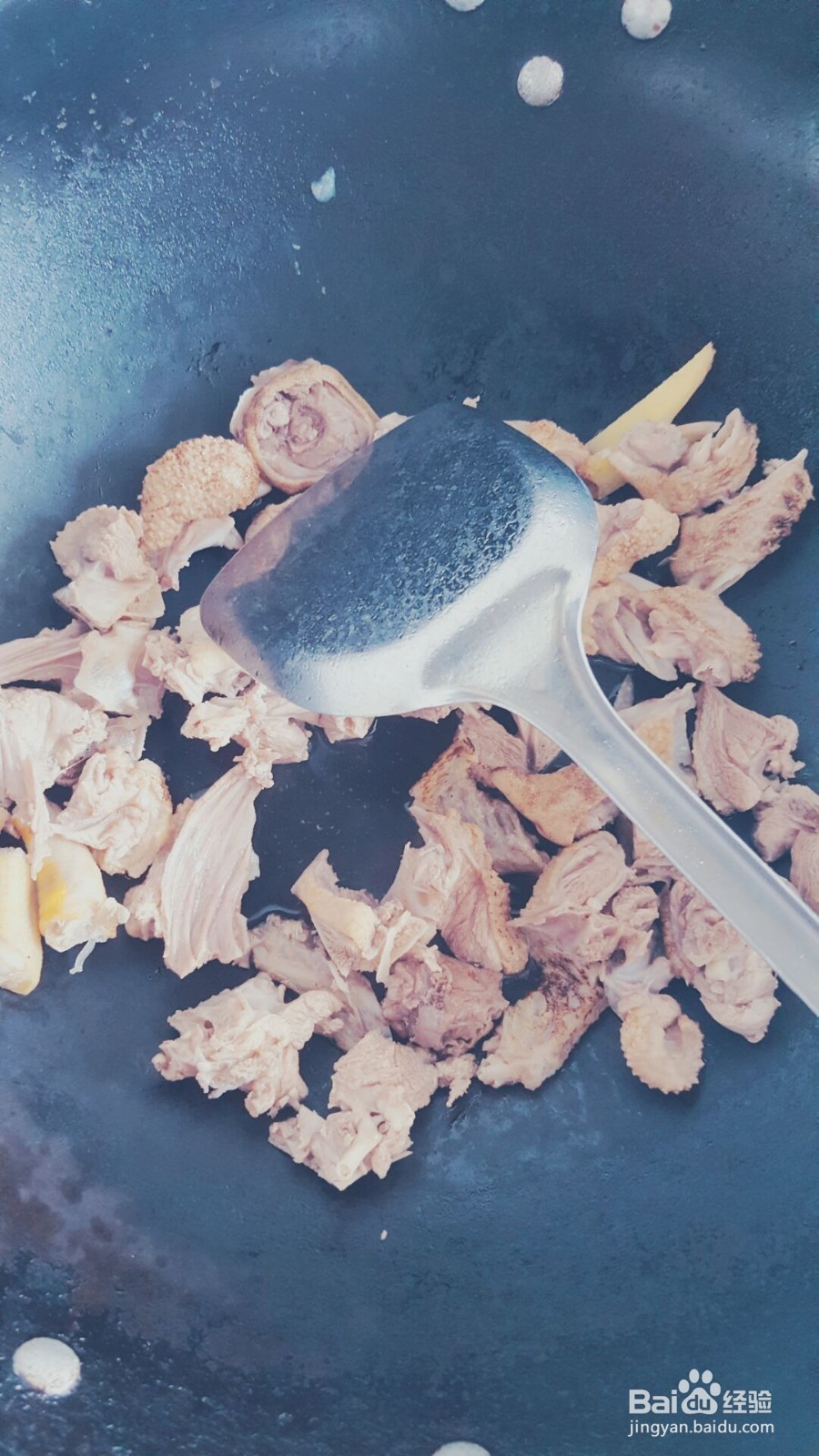 酸萝卜老鸭汤的做法