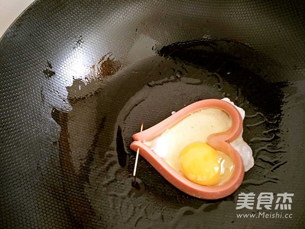 心型火腿煎蛋