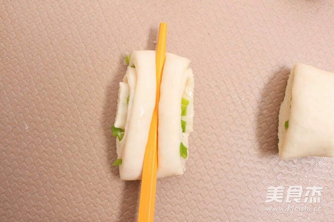 香葱花卷 宝宝健康食谱