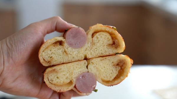 这个肉松肠仔包可太香了