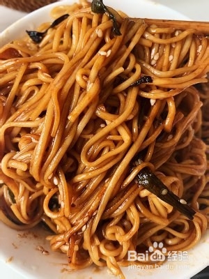 超爱的葱油拌面