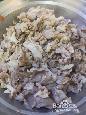 健康养生佳品葱爆羊肉的做法
