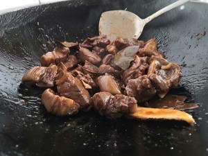 食补佳品羊肉煲的做法