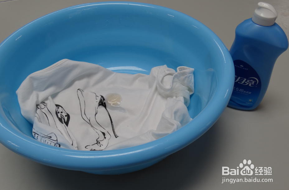 衣服油渍怎么洗，机洗神器轻松解决