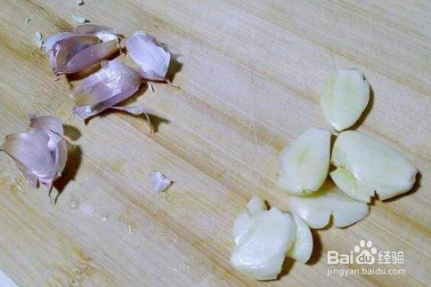 大蒜快速止泻的方法