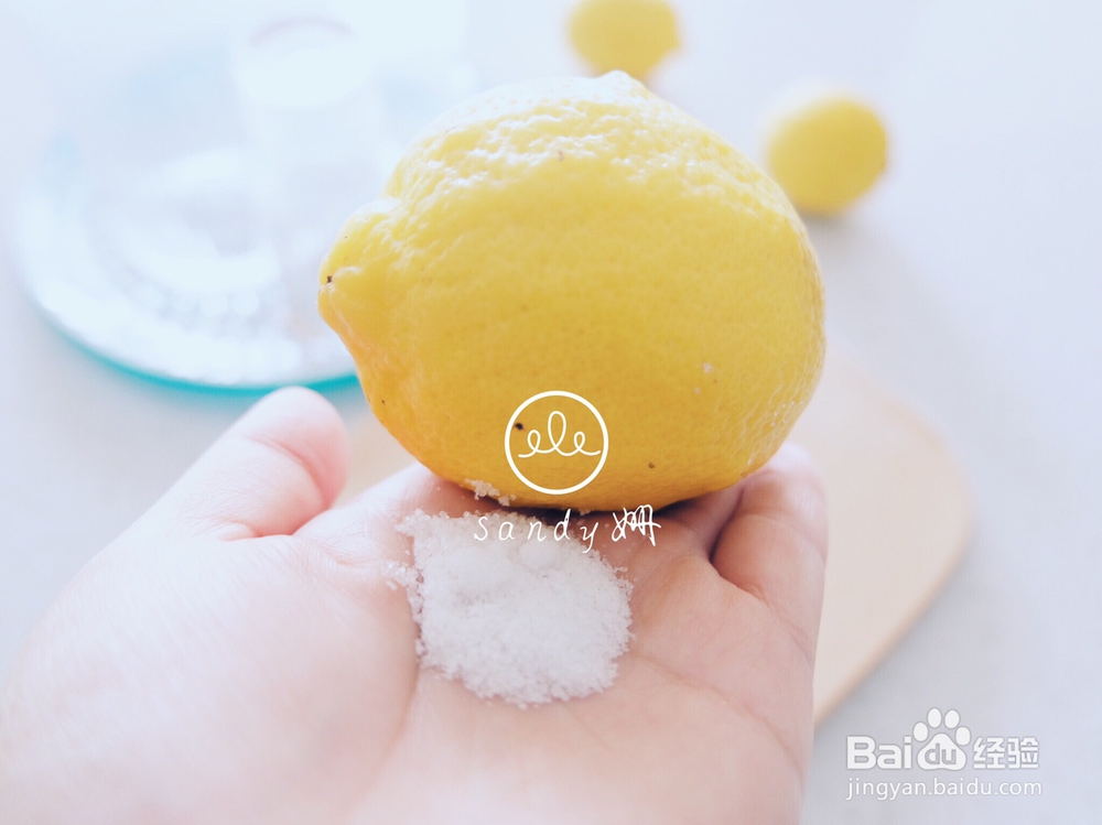 家常做法的蜂蜜柠檬薄荷水