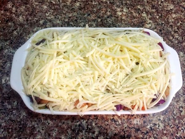 鸡肉虾仁芝士焗饭