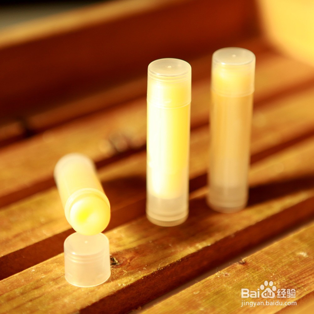 冬季嘴唇干裂怎么办?