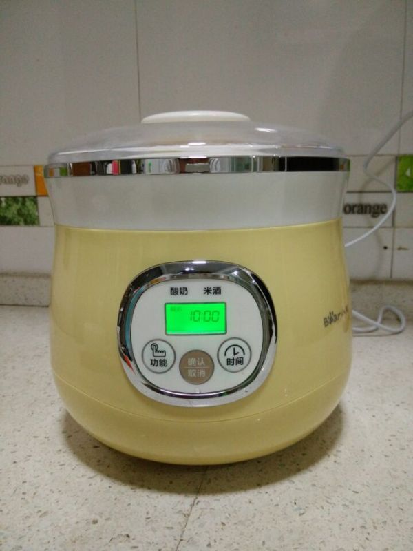 麦片苹果酸奶杯